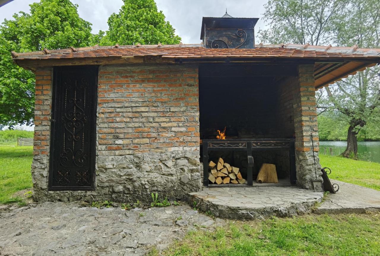 Holiday Home Iman Ripac Exterior photo